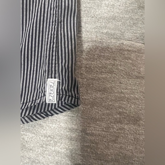 Ezekiel Black & Gray Striped Short Sleeve Button Down Collar Shirt EUC - Picture 10 of 15